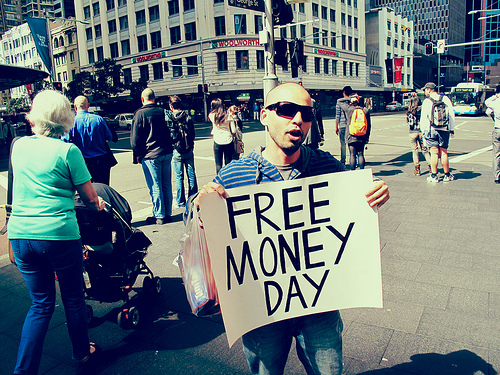 free-money-day[1]